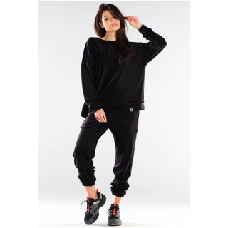 Crne trenirke od velura s manžetama za žene