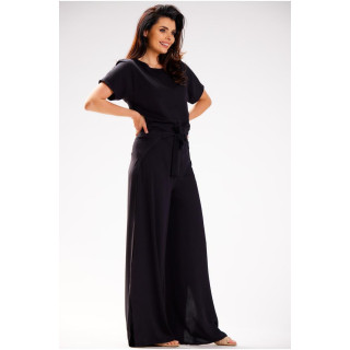 Crne hlače na vezanje grčkog tipa